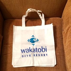 Wakatobi Dive Resort Tote